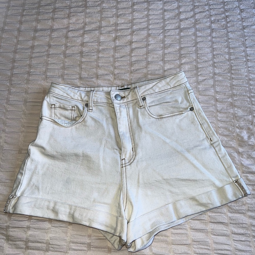 Women's Cream Denim Shorts